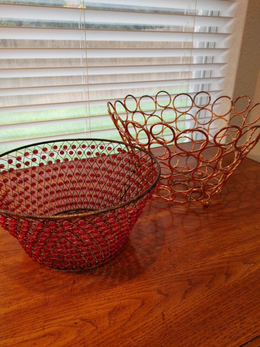 2 Wire Baskets